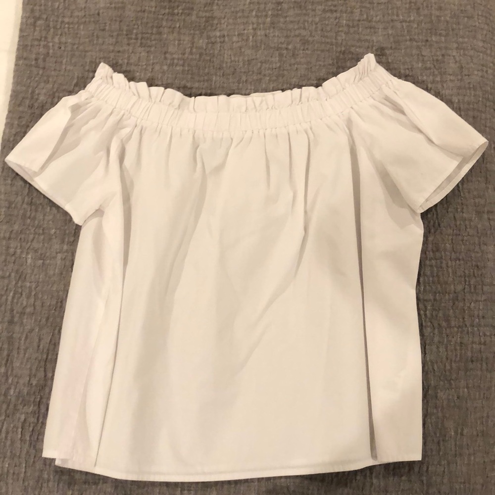 Eleven 22 off the shoulder top